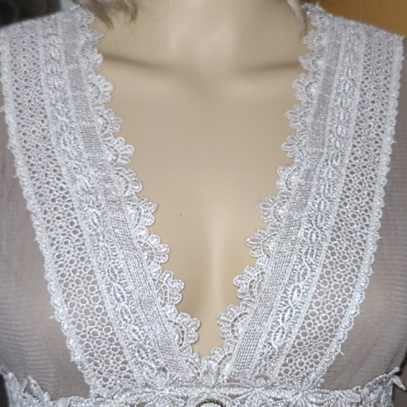 Passion Concept Embellished Tunic - Picture 11 of 16